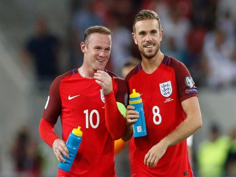 á trái sở trường nhưng đội trưởng Rooney vẫn không có gì phàn nàn